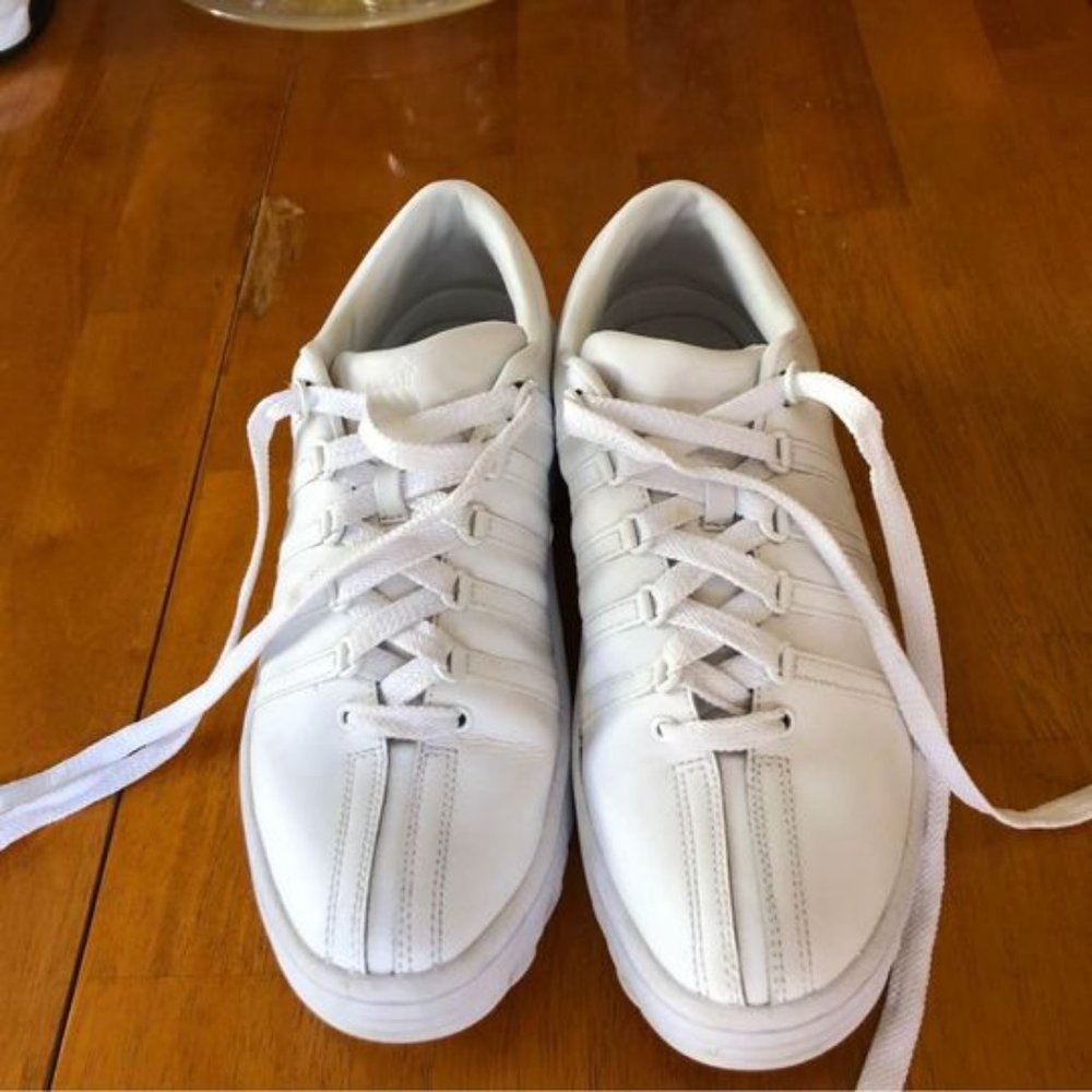 K Swiss Tennis Shoes